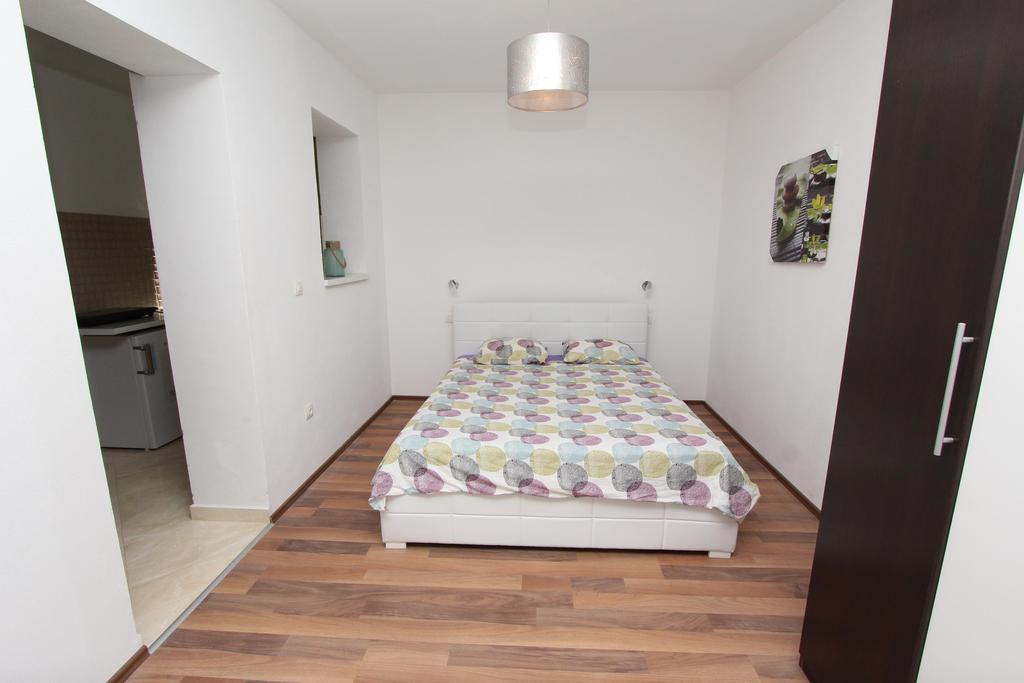 Apartments Horizont روفينج المظهر الخارجي الصورة